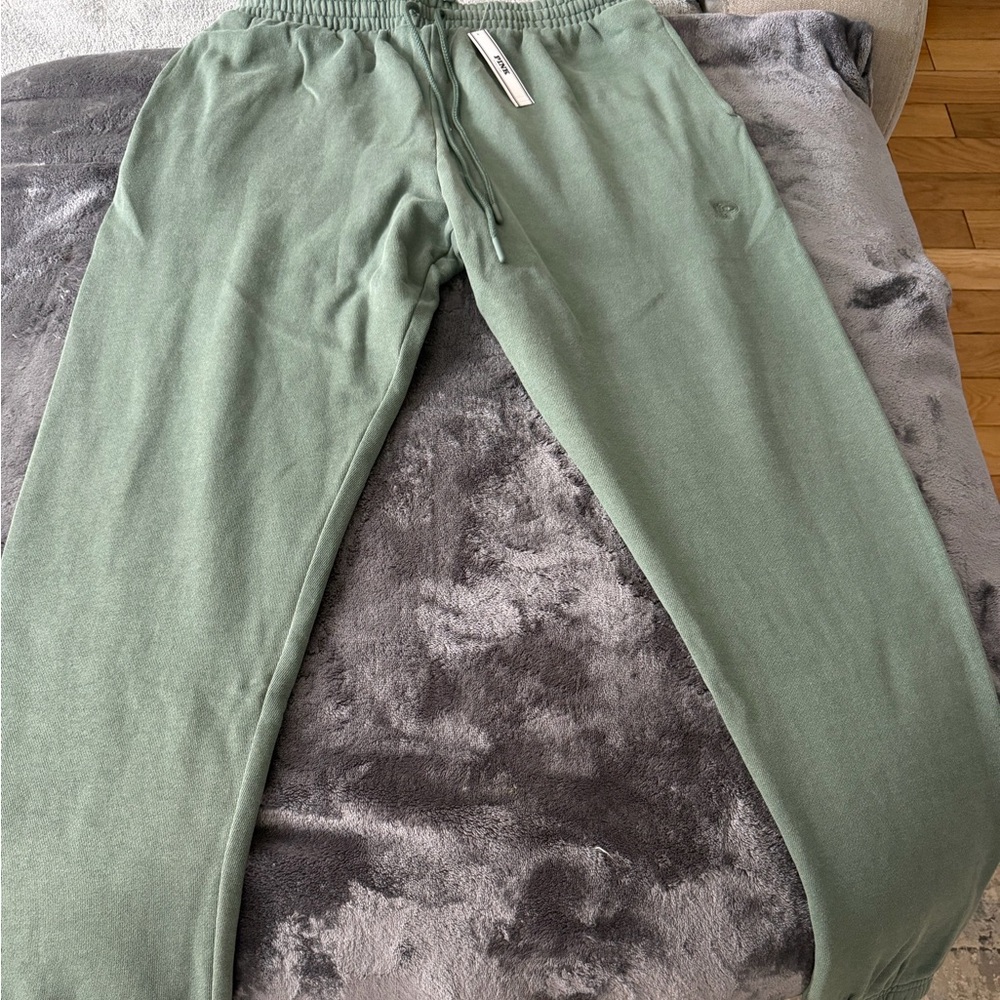 PINK Victoria's Secret Olive Green Ivy fleece slim sweatpants